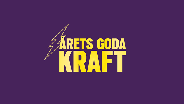 Texten "Årets Goda Kraft" i gula versaler, ackompanjerad av en stiliserad blixt, mot en lila bakgrund. Blixten är dekorerad med små prickar som ger ett upplyst intryck.