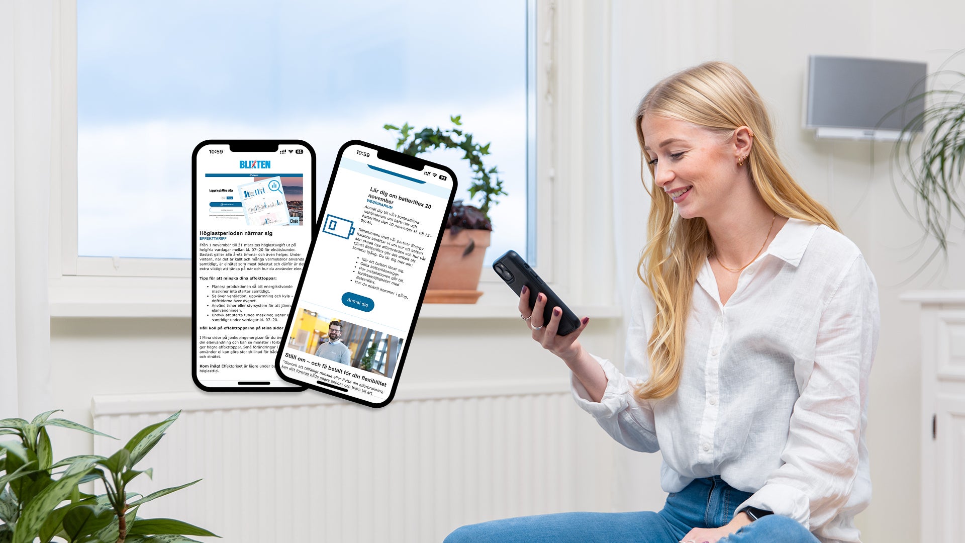 Ung kvinna med långt blont hår sitter vid ett fönster och läser ett digitalt nyhetsbrev från Jönköping Energi i sin mobil, med två smartphones i förgrunden som visar innehållet.
